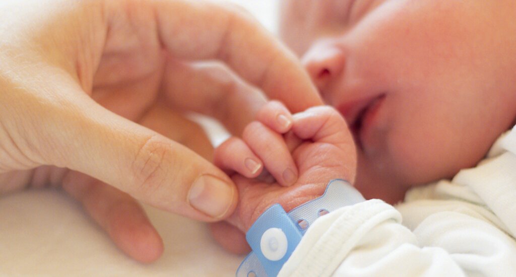 ​香港代母服务：为无数家庭带来希望的医学突破